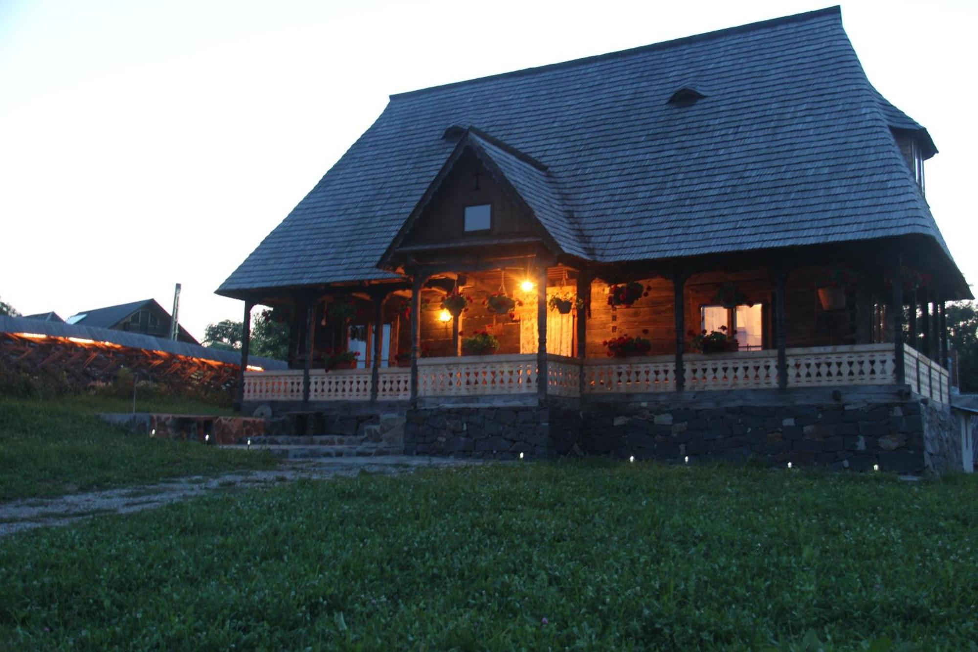 Casa Veche Breb Hotel Ngoại thất bức ảnh