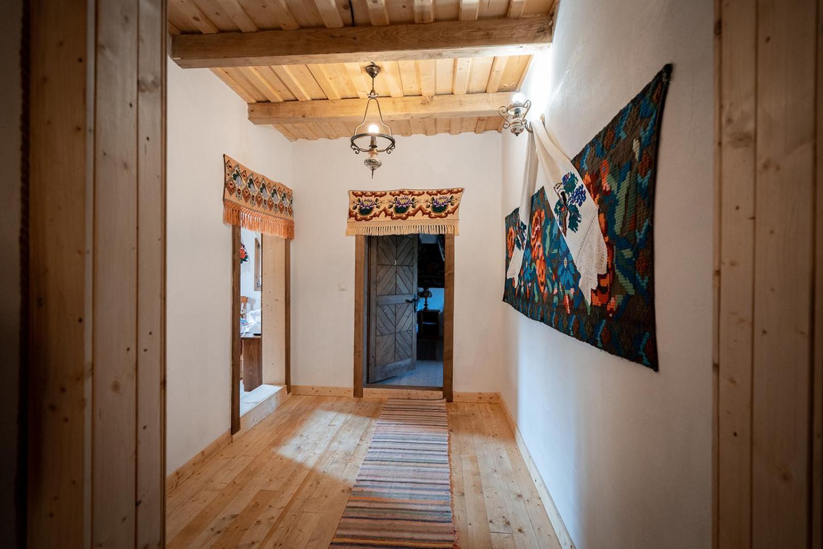 Casa Veche Breb Hotel Phòng bức ảnh